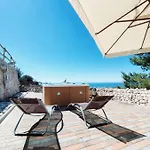 Le Dimore Di Mariuccia Relax & بيت ضيافة Monte SantʼAngelo