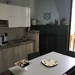 Le Dimore Di Mariuccia Relax & بيت ضيافة Monte SantʼAngelo