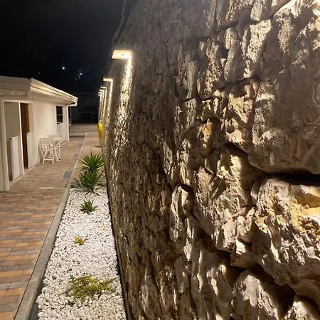 بيت ضيافة Le Dimore Di Mariuccia Relax & Monte SantʼAngelo