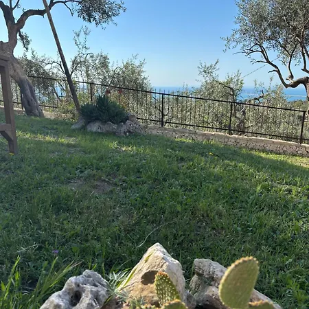 Le Dimore Di Mariuccia Relax & * Monte SantʼAngelo