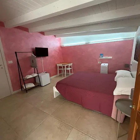 بيت ضيافة Le Dimore Di Mariuccia Relax & Monte SantʼAngelo